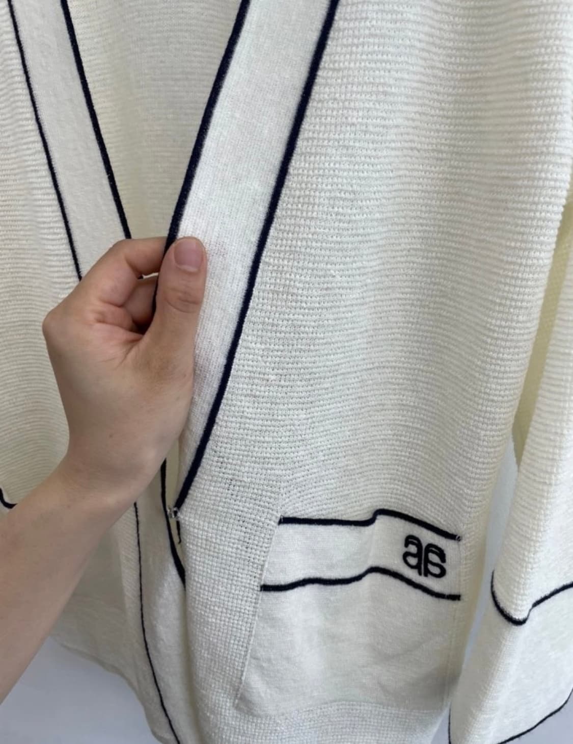 [SJSJ] 정품 배색 라인 린넨 혼방 가디건 (상태 최상) 상품이미지10