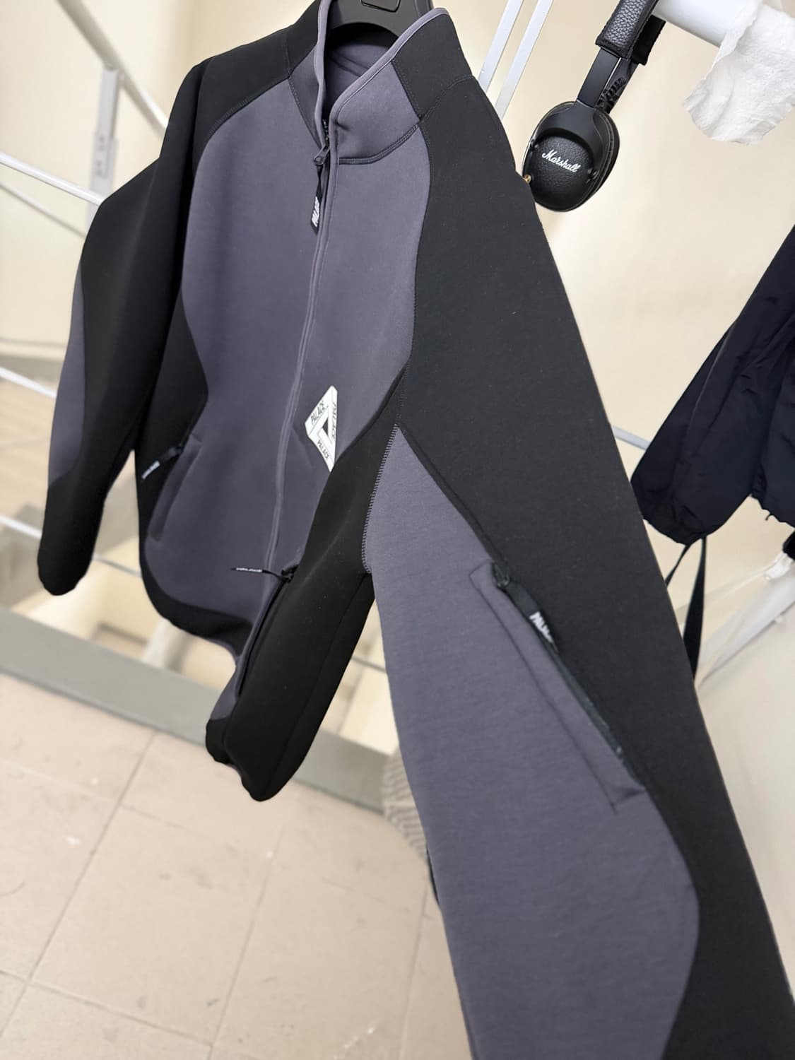 팔라스 [민트급.정품] 트렉 자켓 (시세 50만) XL(105이상) 상품이미지5