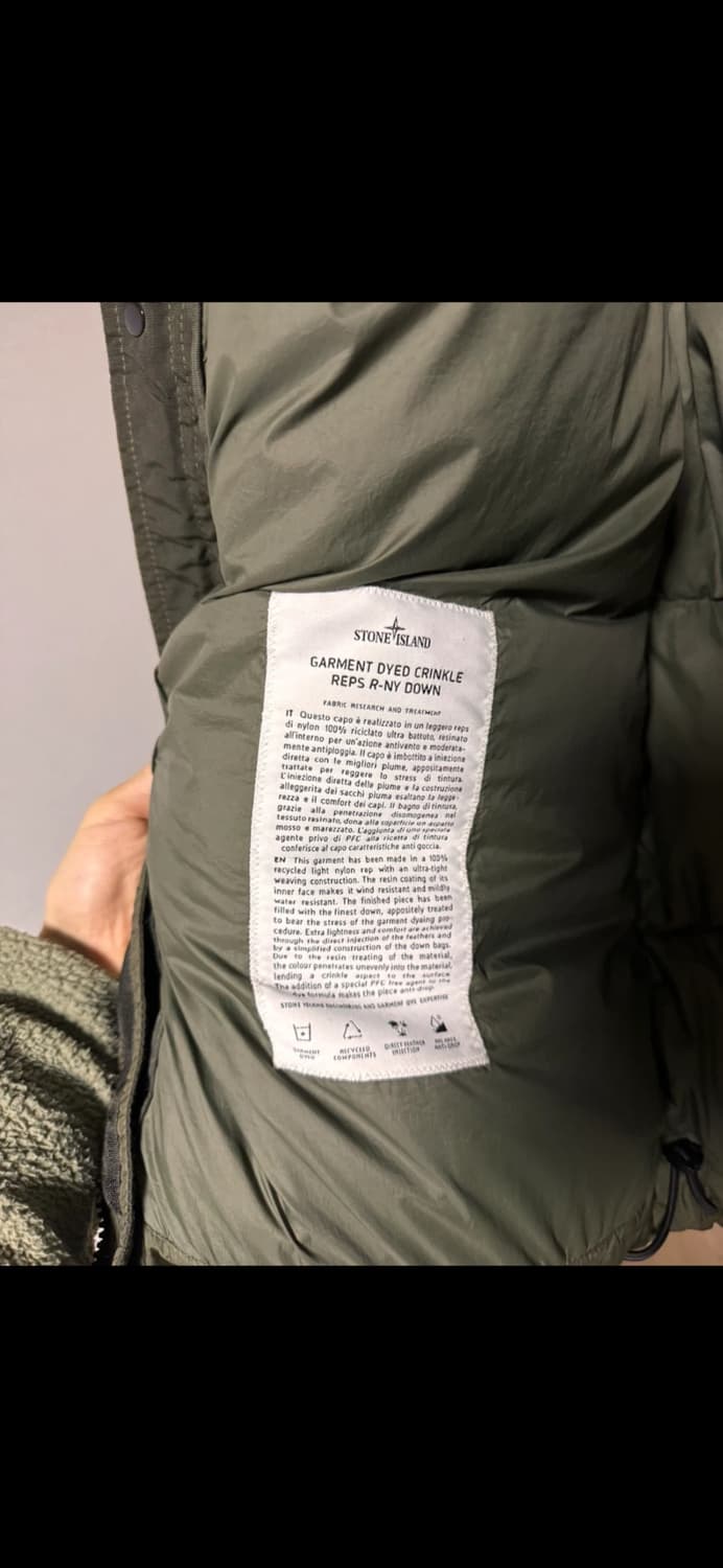 스톤아일랜드 크링클랩스 패딩 23F/W 상품이미지7