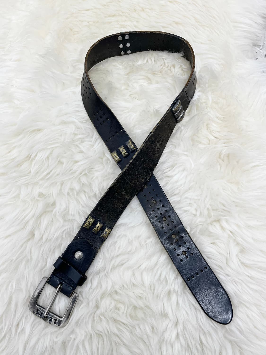 리바이스 리얼레더 빈티지 스터드 펀칭 버클 벨트 상품이미지1