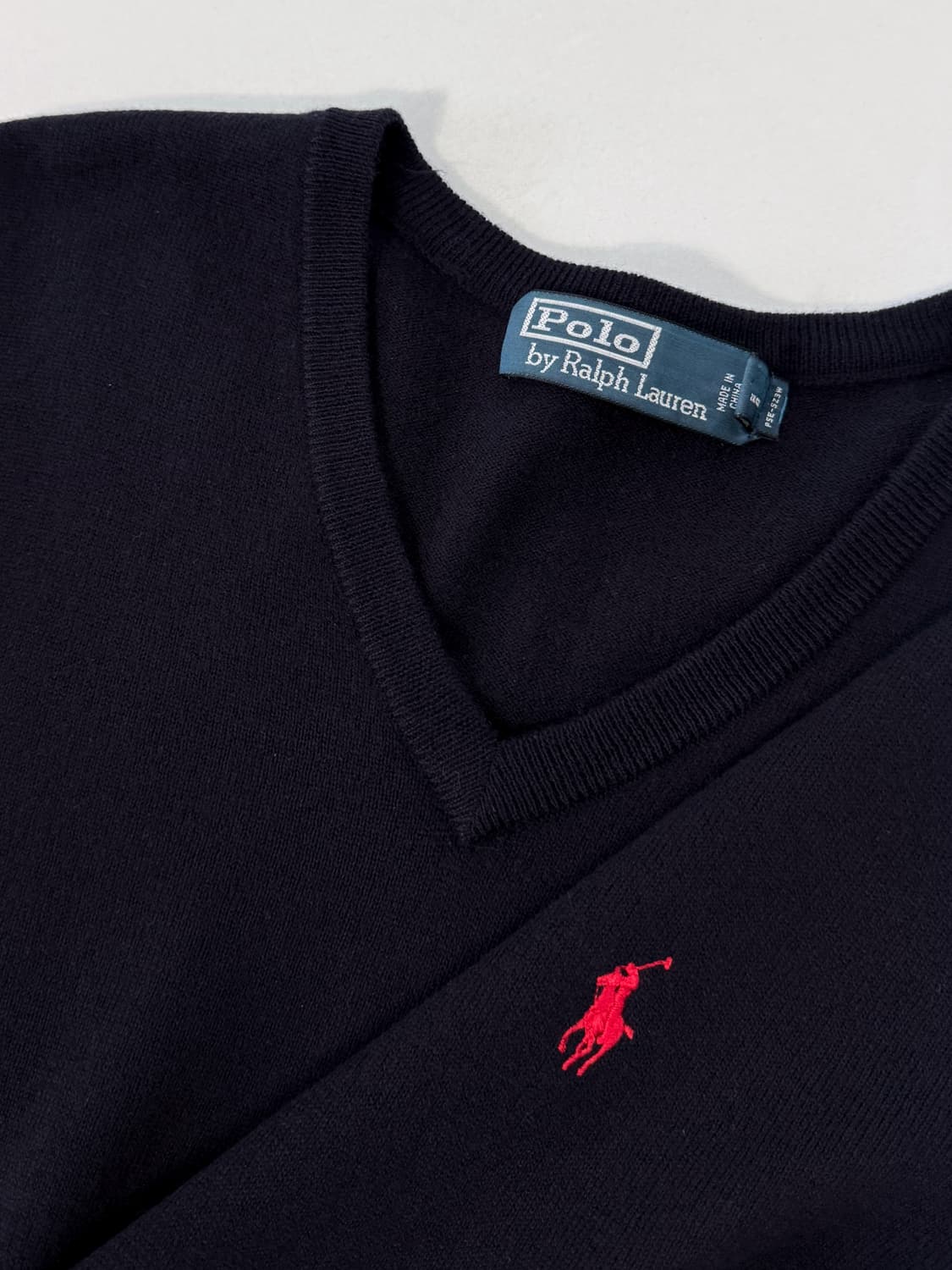 폴로 랄프로렌 루즈핏 딥네이비 울 브이넥 니트 상품이미지2