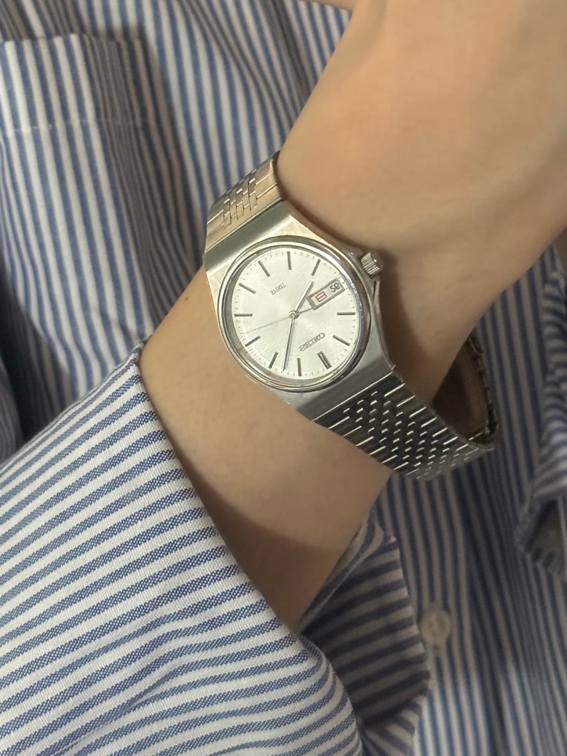 SEIKO 빈티지 쿼츠 시계 상품이미지4