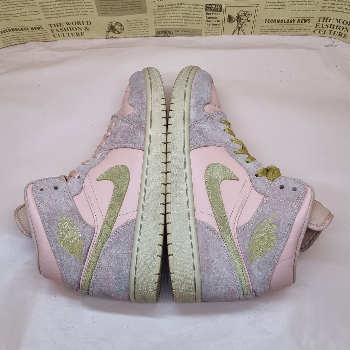 나이키  에어조던1 코랄 미드270 상품이미지5