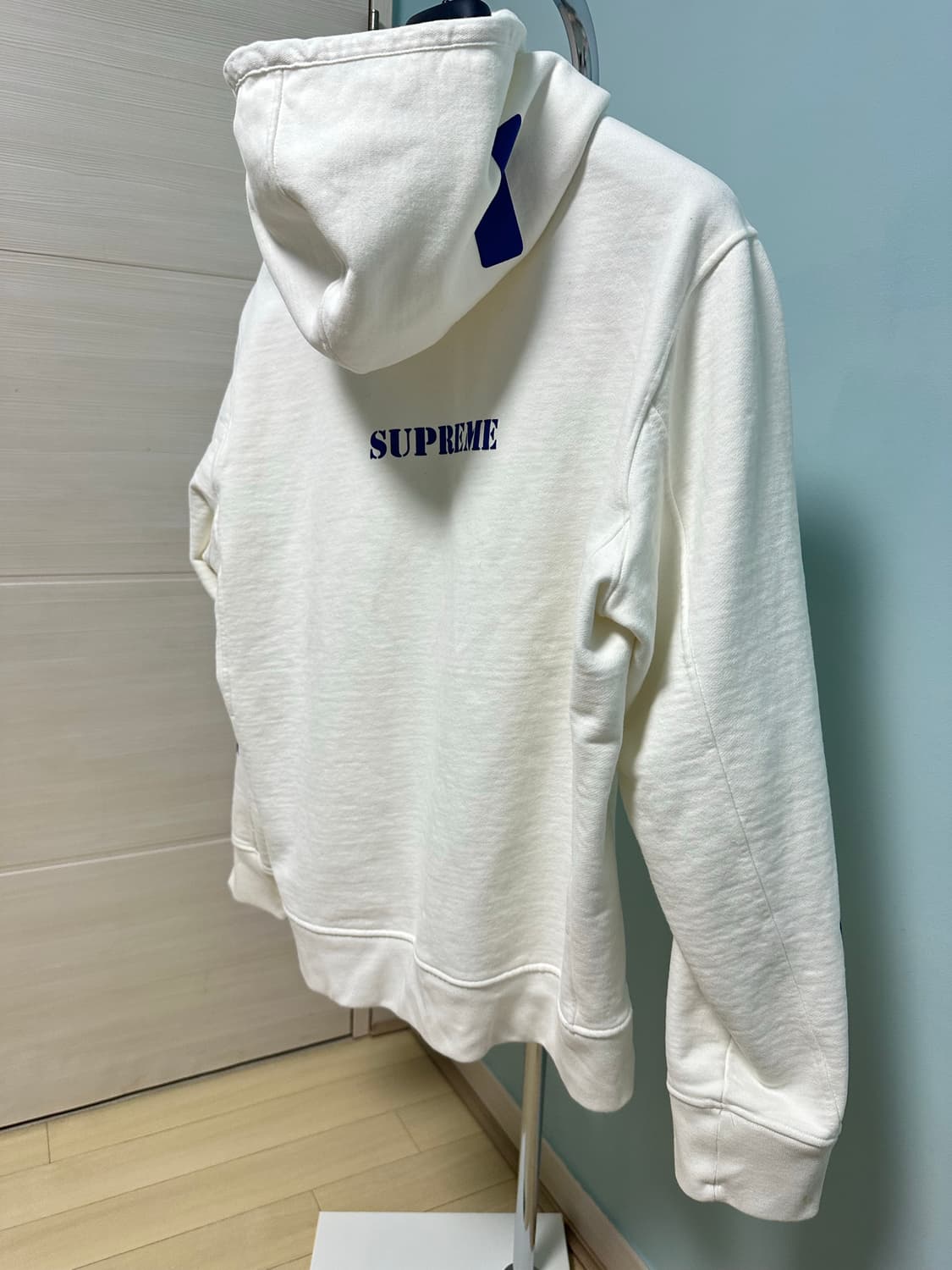 스톤아일랜드X슈프림 콜라보 화이트 리플렉티브 후드티 Xl 상품이미지3