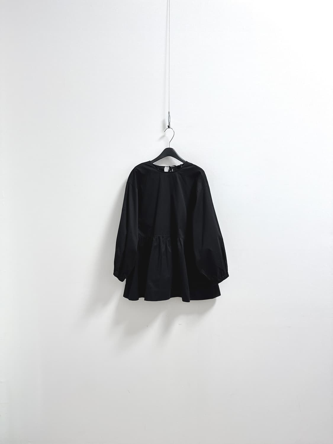 코스 튜닉 블라우스 블랙 상품이미지1