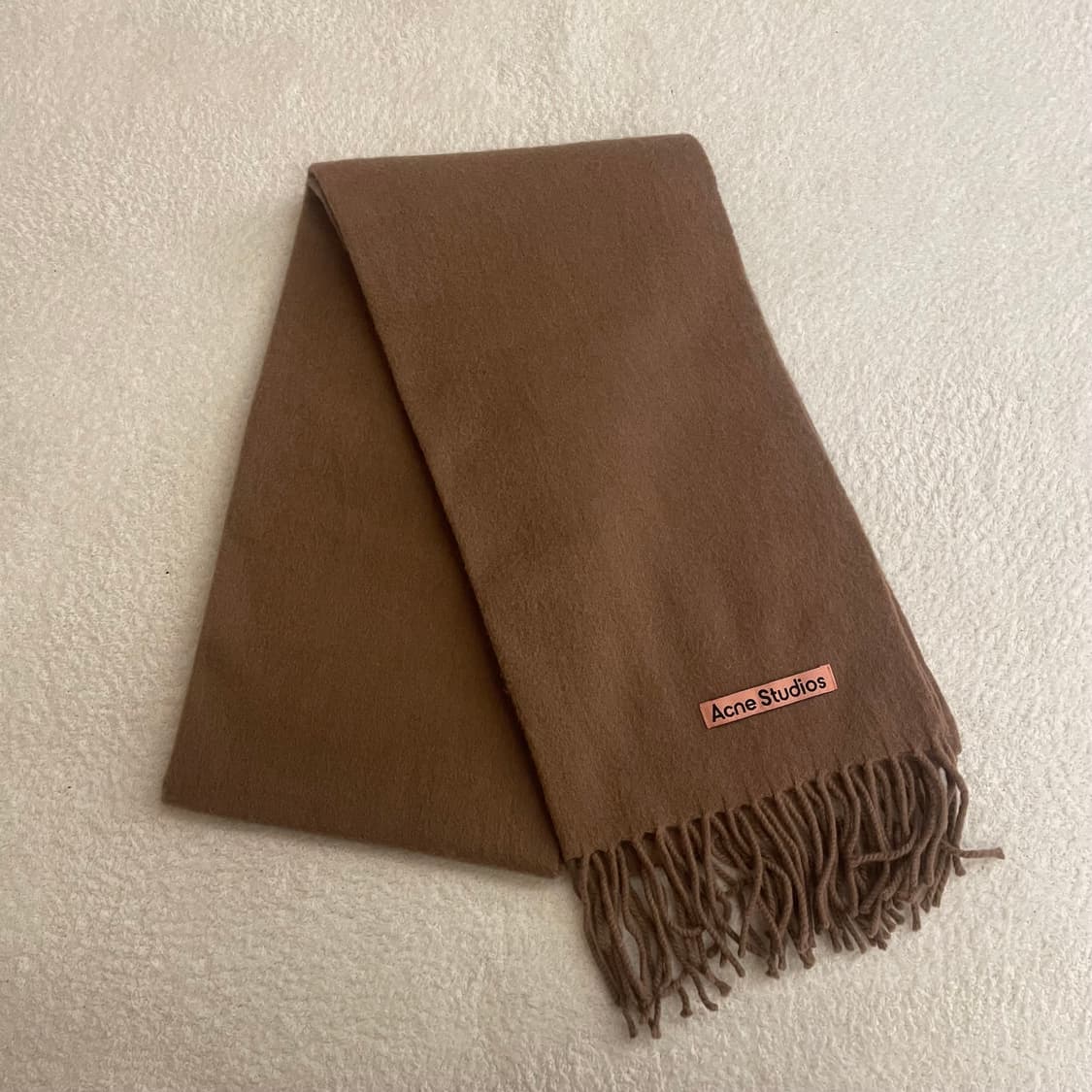 아크네스튜디오 브라운머플러 상품이미지2