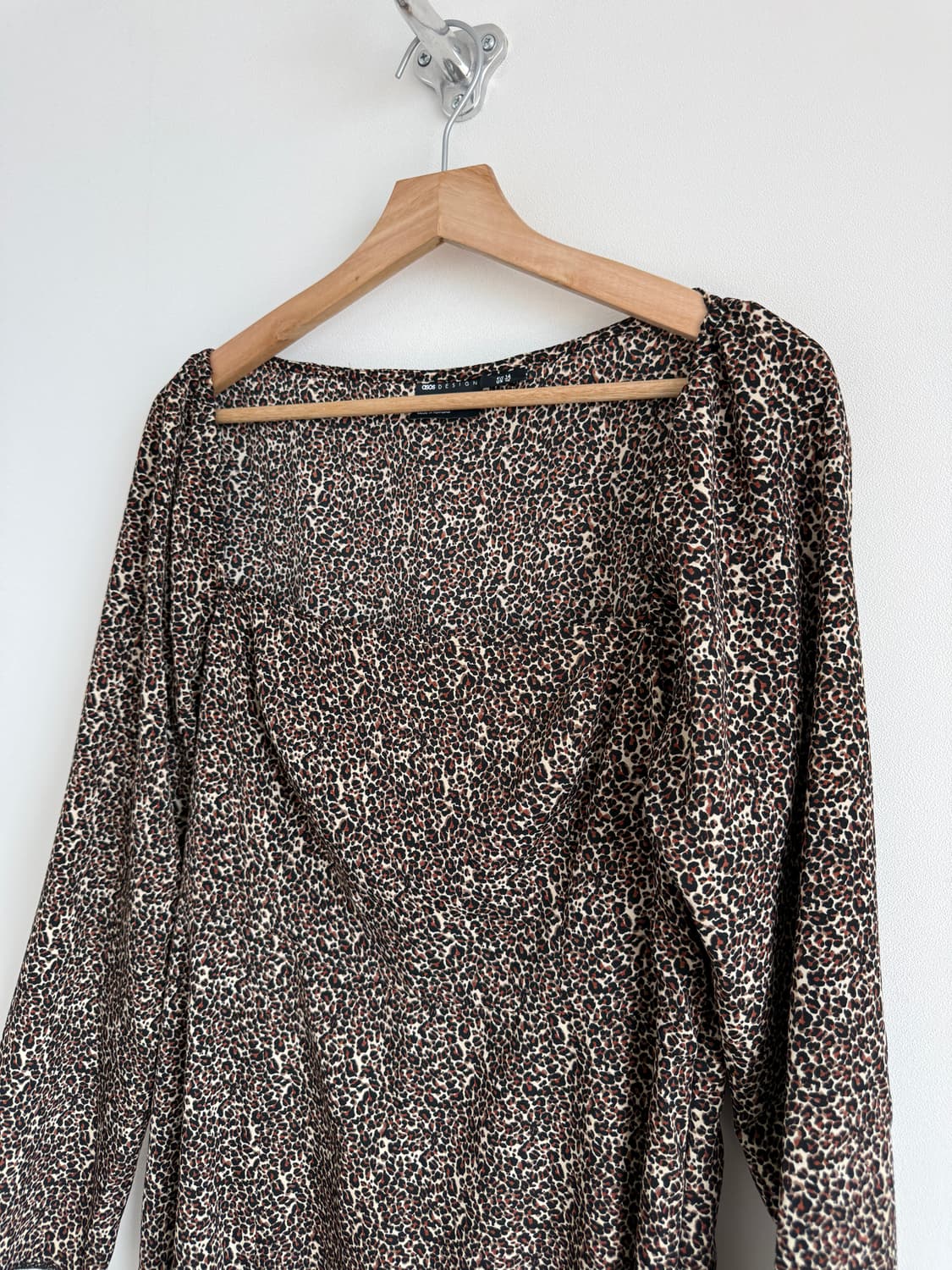 아소스(asos) 레오파드 스퀘어넥 원피스 상품이미지3