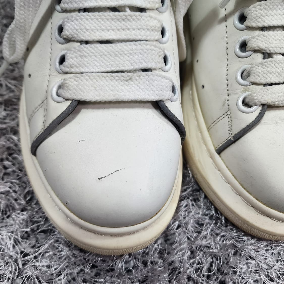 알렉산드맥퀸 스니커즈 38 상품이미지5