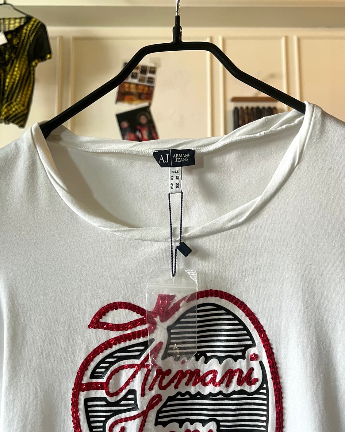 Armani Jeans 3D Spangle Apple Icon T 상품이미지3