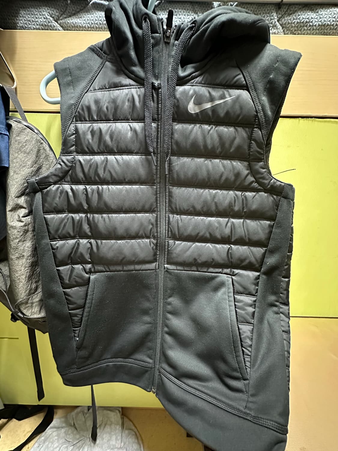 나이키 에어 후드 조끼  상품이미지1