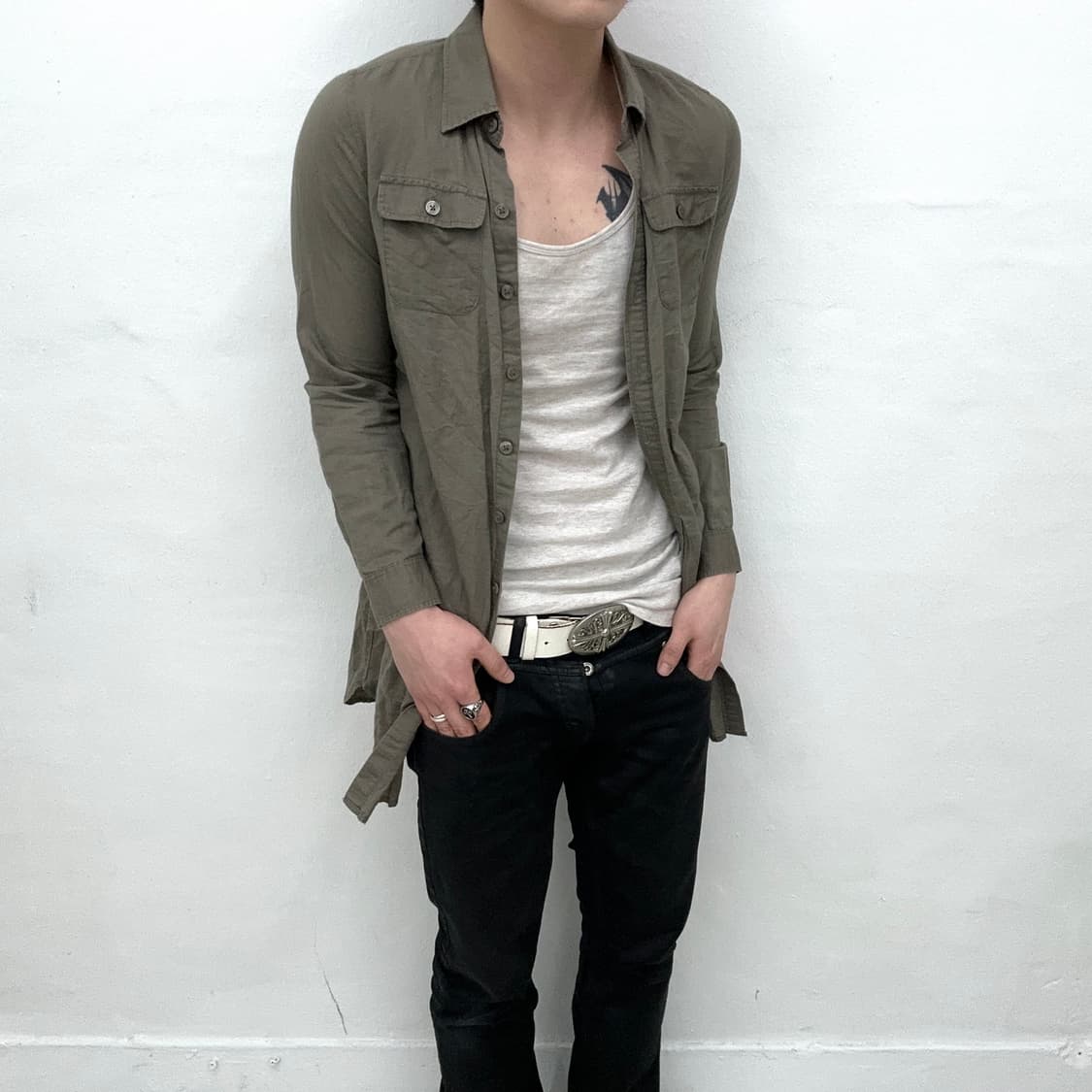 brown khaki grunge shirts 상품이미지1