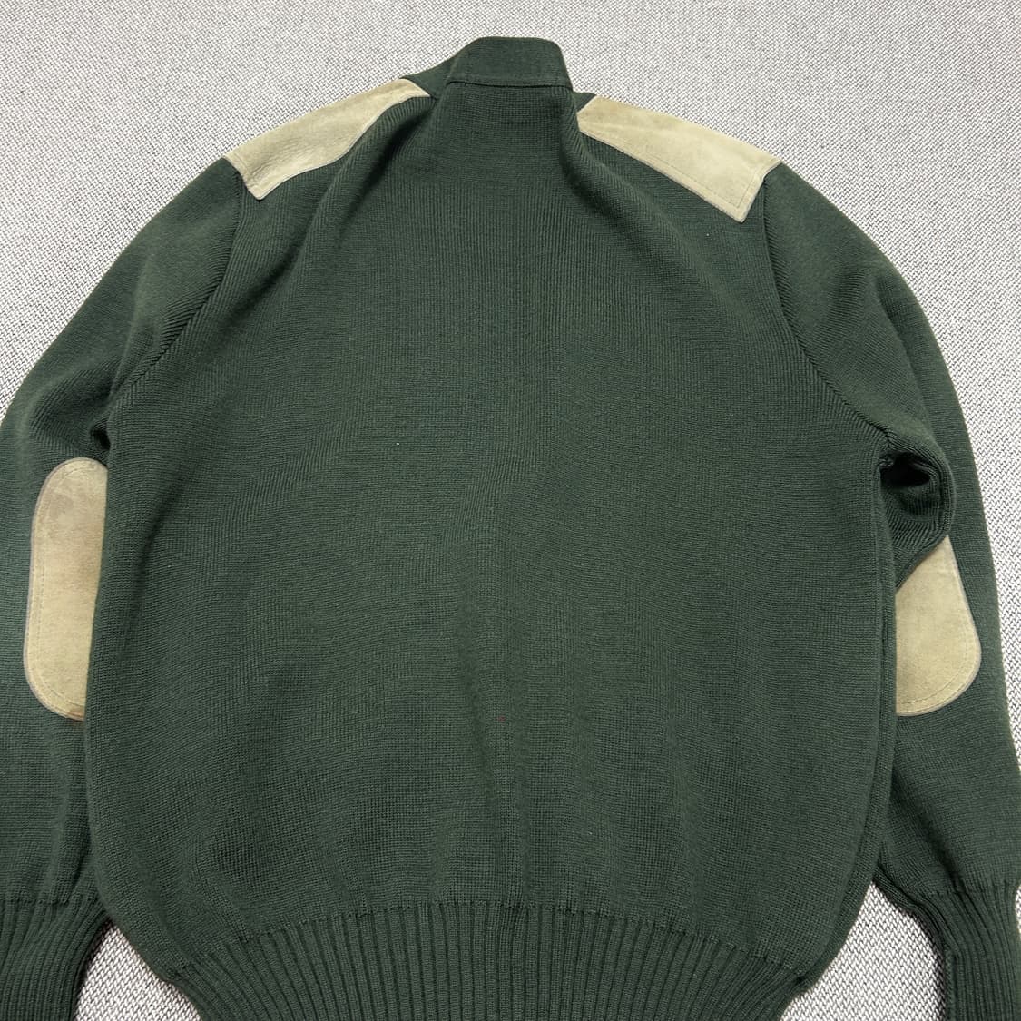 버버리 90s 카키 코만도 울 가디건(M) 상품이미지9