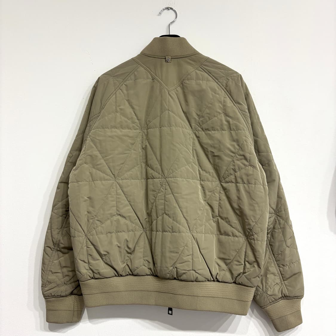 [새상품] 깔깔이 퀄팅 봄버자켓 상품이미지4