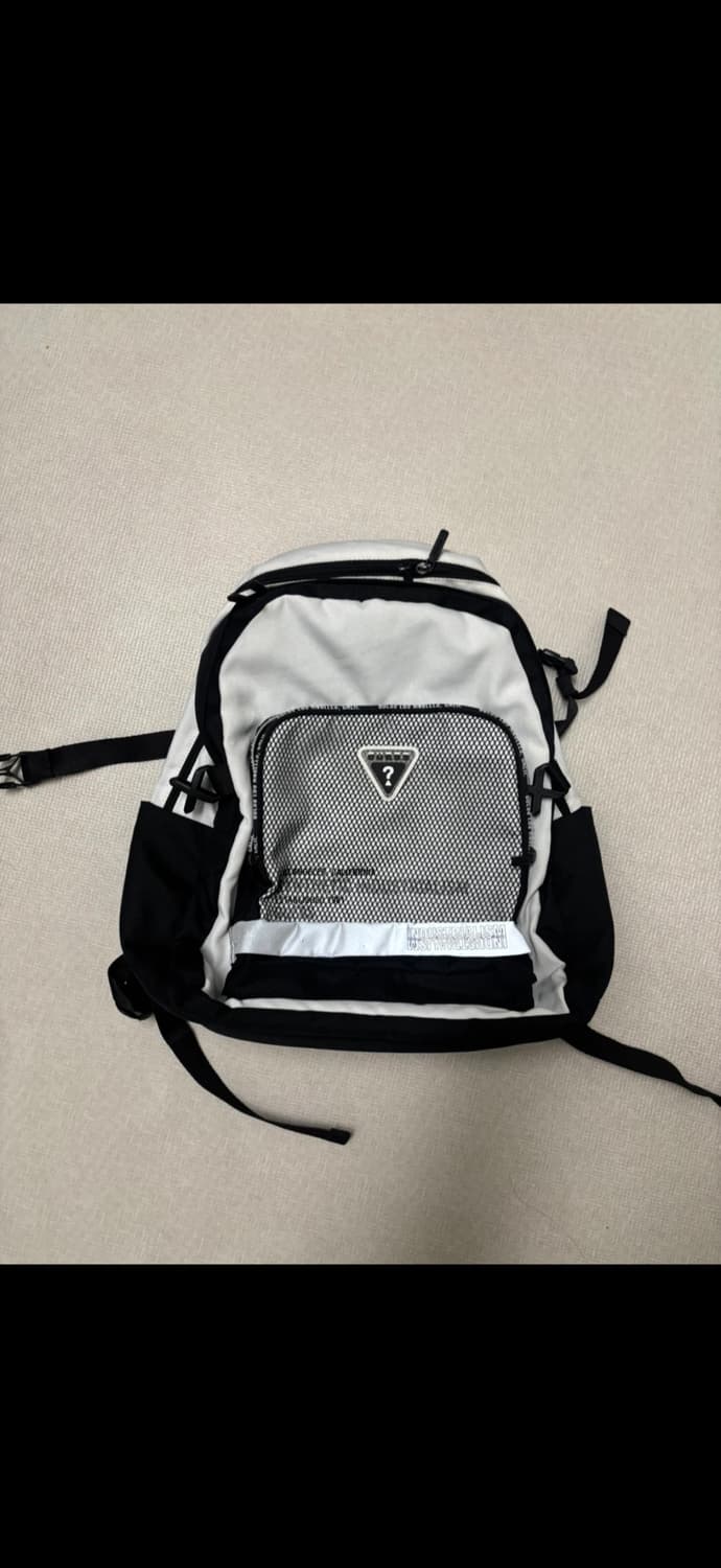 게스 guess 백팩 상품이미지1