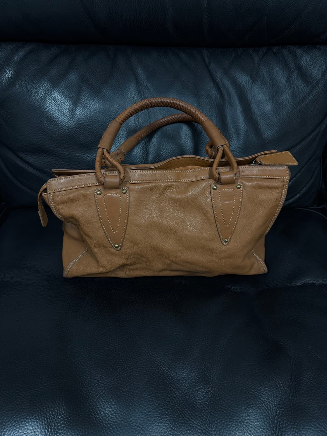 MCM 라이언 레더 토트백 상품이미지2