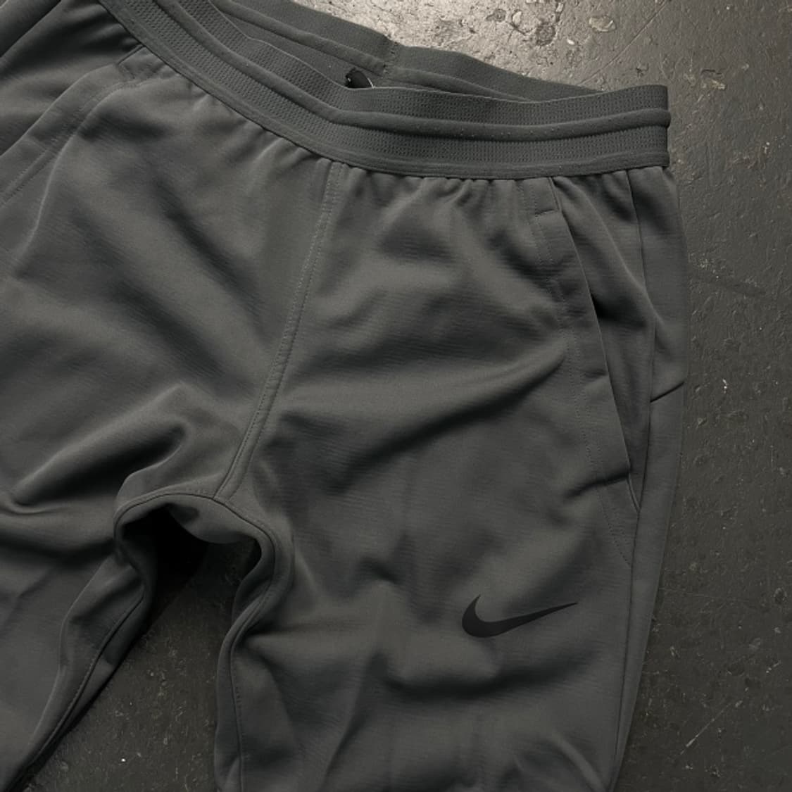 95 살로몬 패딩 상품이미지9