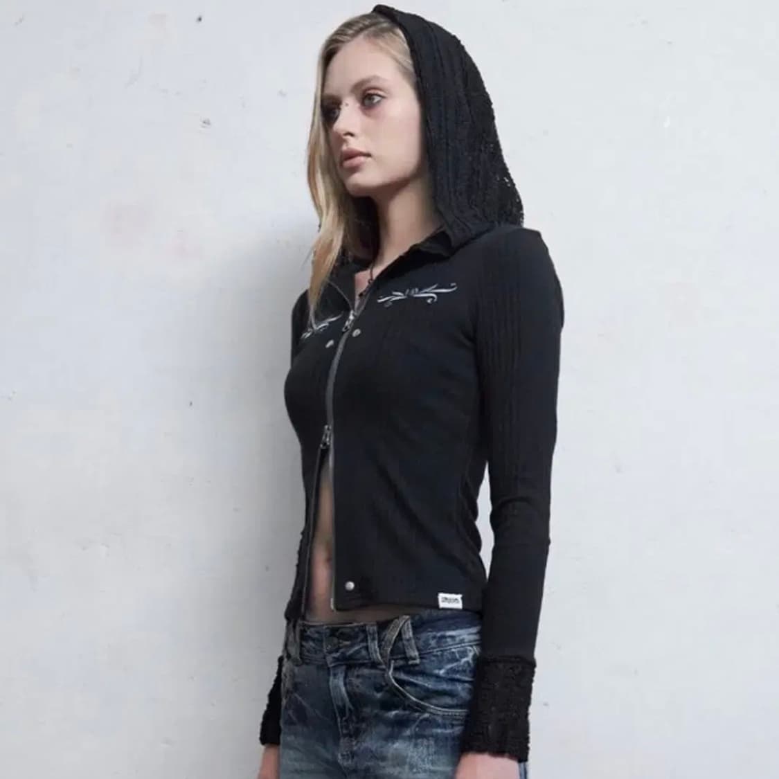 힐다 hilda lace hood zipup 레이스 후드집업 상품이미지2