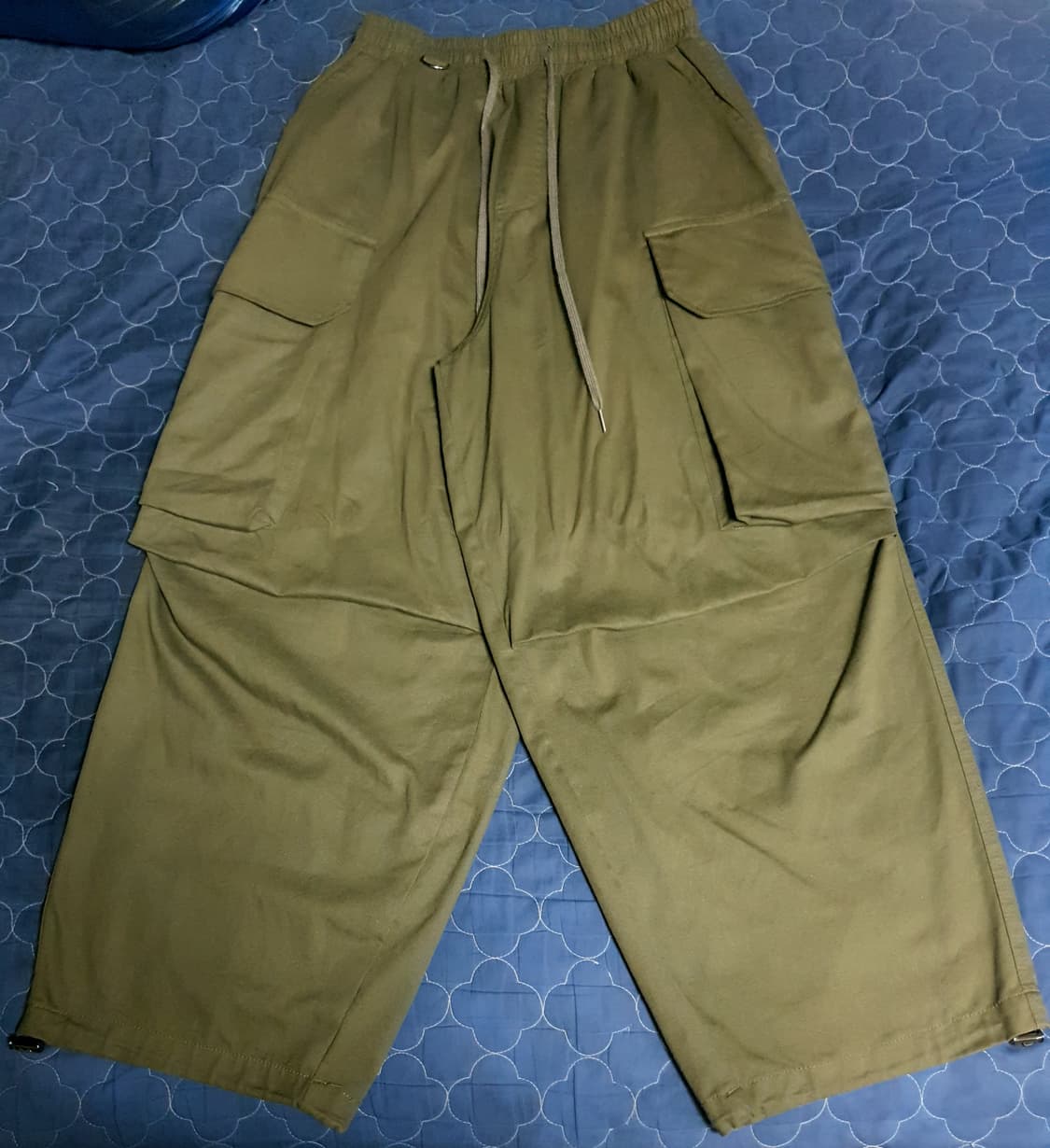 GLAMOUR 빅포켓 파라슈트 벌룬핏 카고팬츠 카키 (F) 상품이미지1