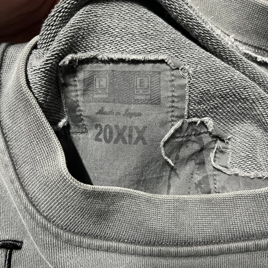 카브엠트 오버다이 피그먼트 챠콜 그레이 크루넥 스웻셔츠 맨투맨 상품이미지3