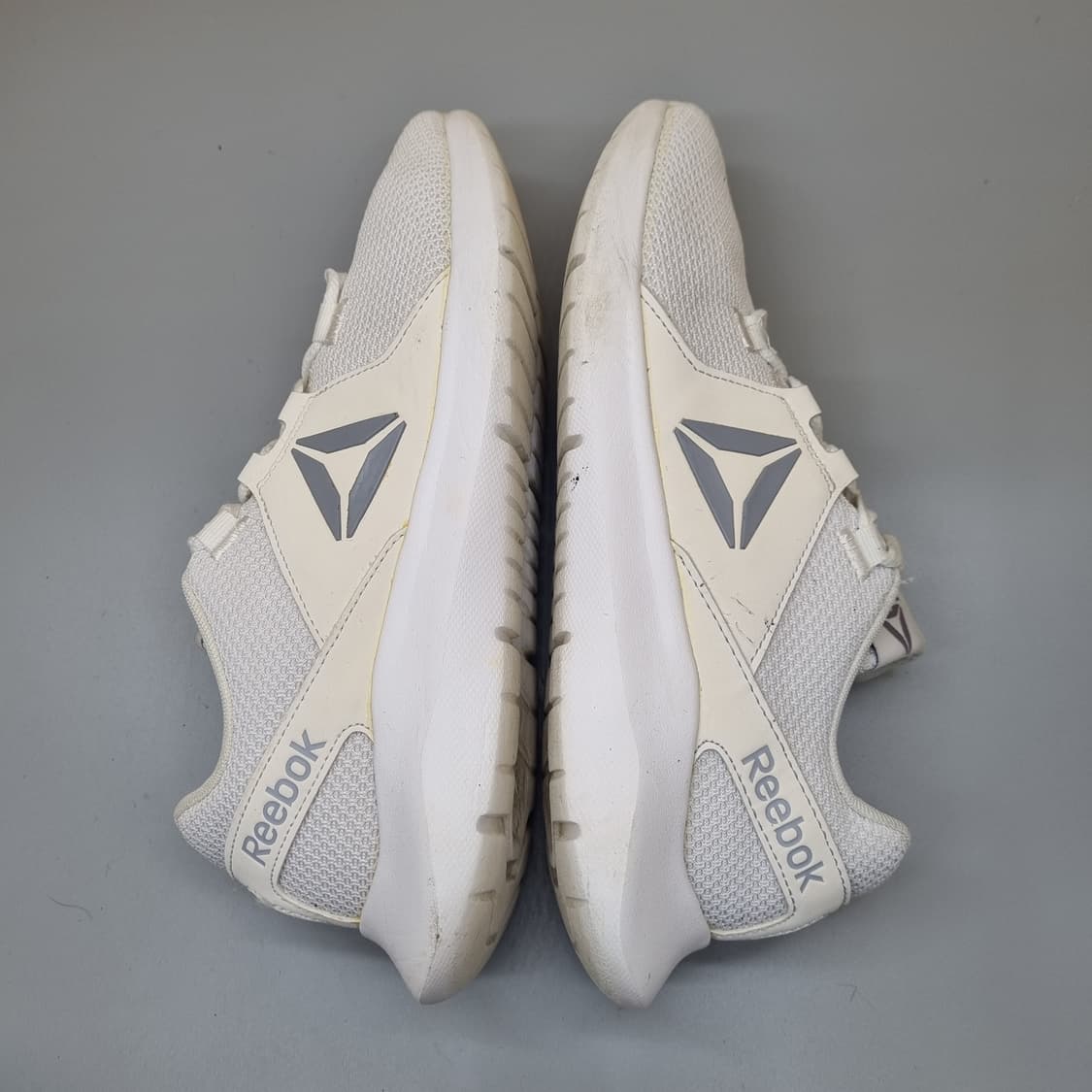 리복 남성런닝화260  상품이미지5