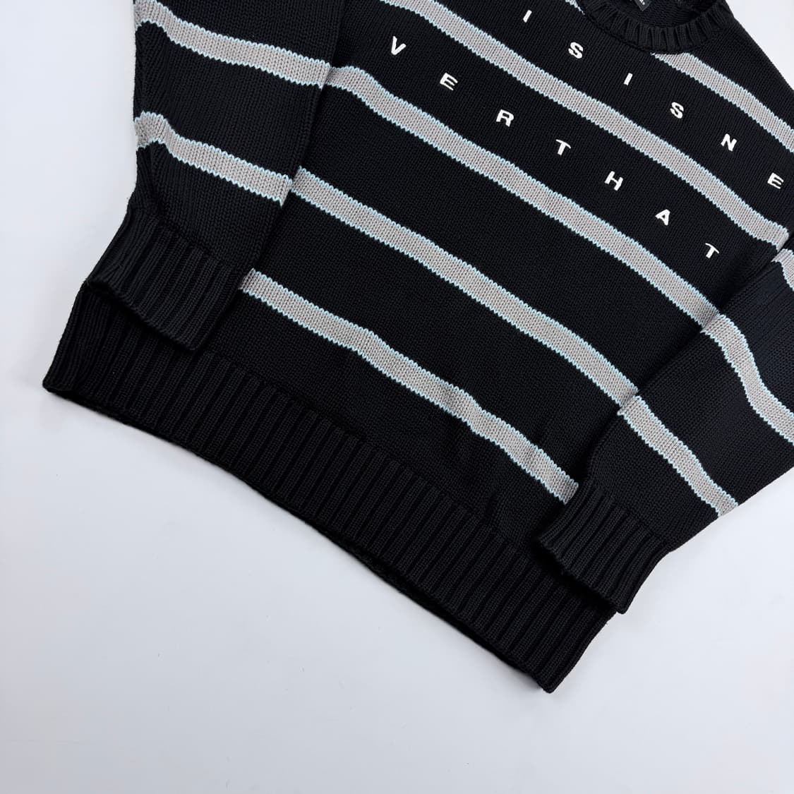 18ss 디스이즈네버댓 스트라이프 니트 상품이미지4