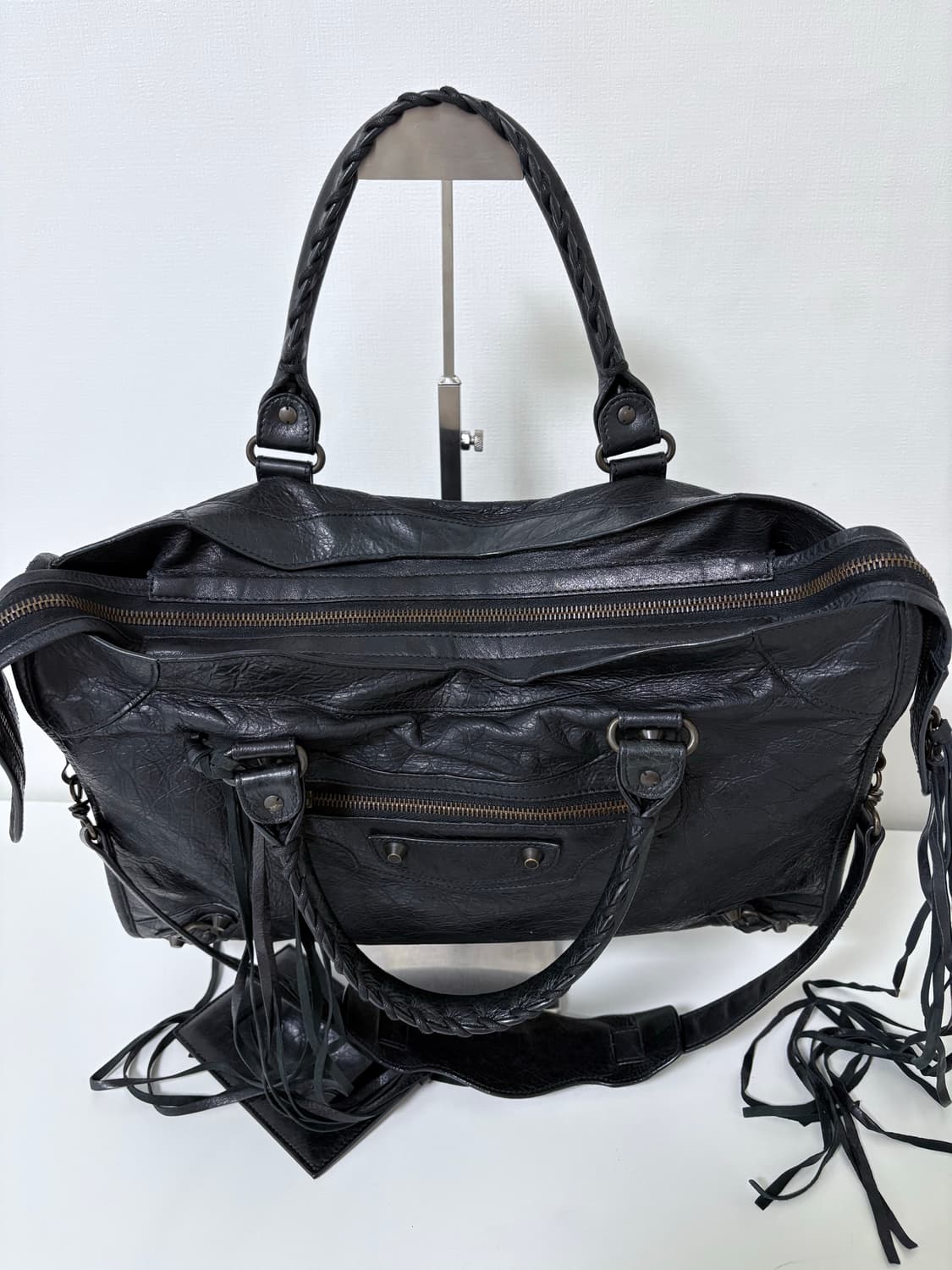 발렌시아가 시티 모터백 블랙 미디움 상품이미지4