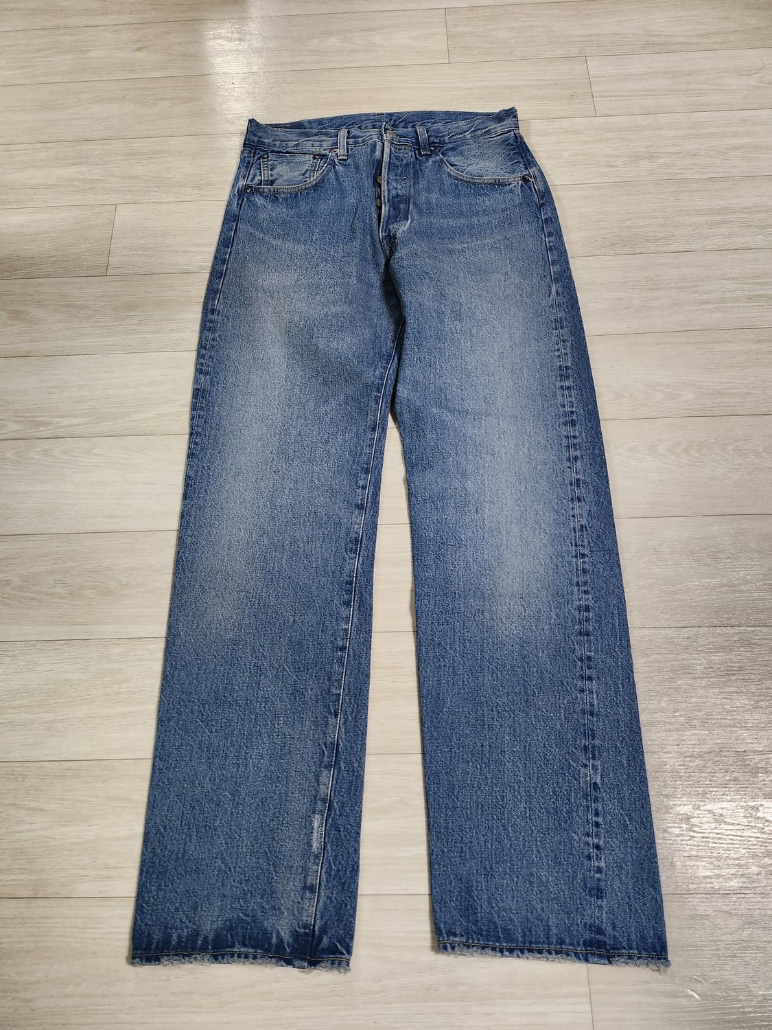 LVC 55501 0099 도르닉 30 x 32 상품이미지1