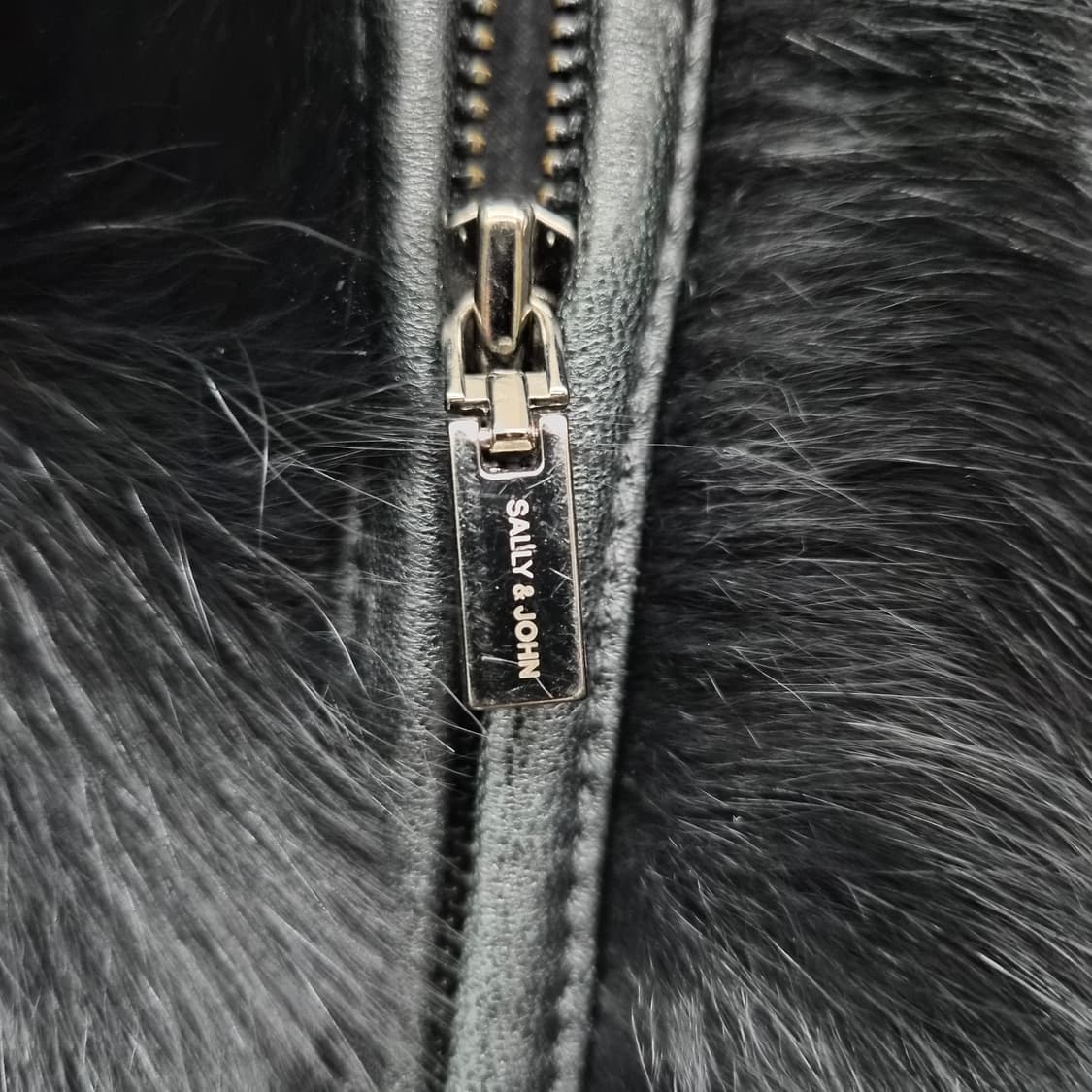 폭스 블랙 퍼 자켓 여성 77 상품이미지3