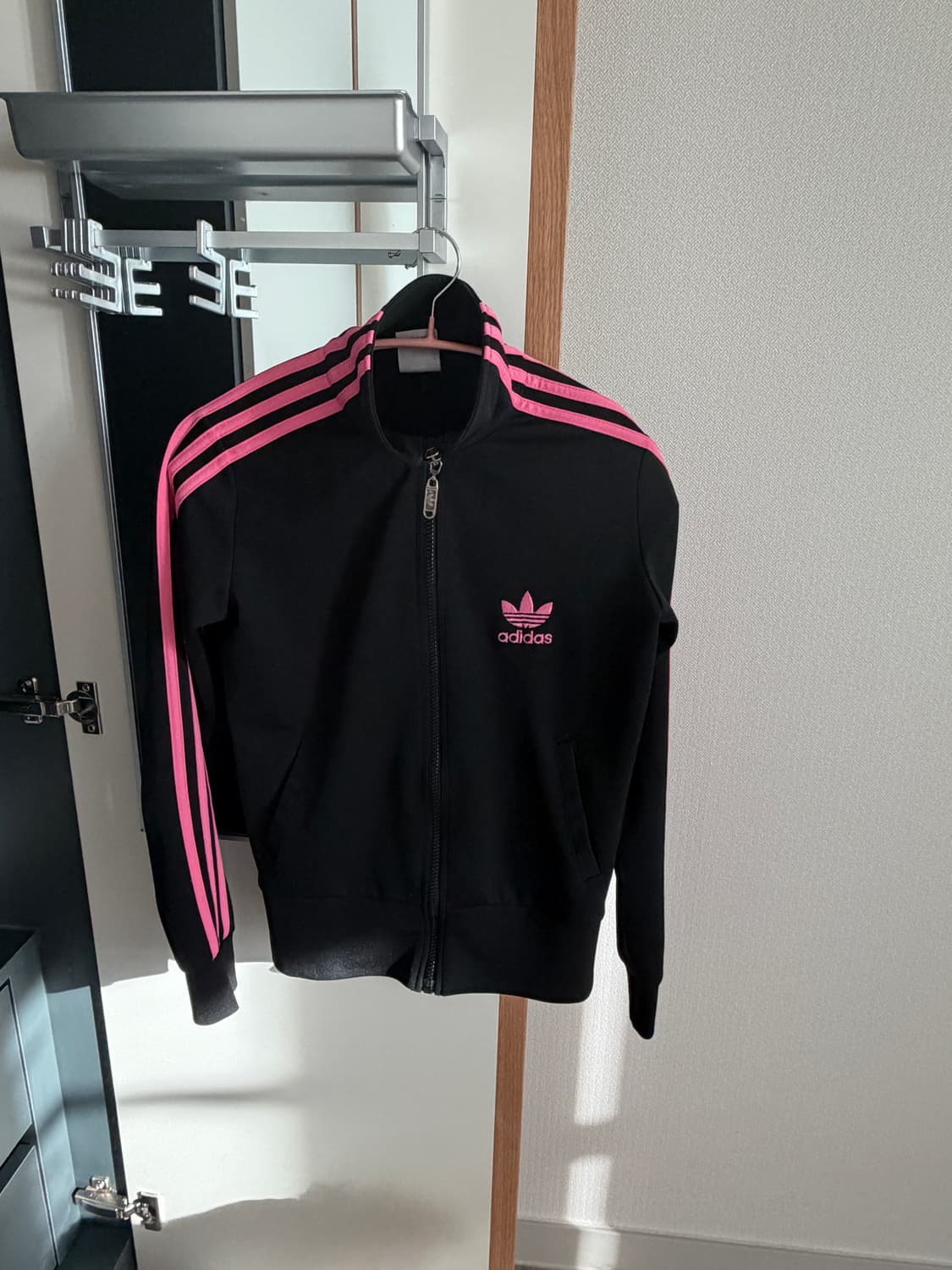 아디다스 핑크 블랙 져지 상품이미지1