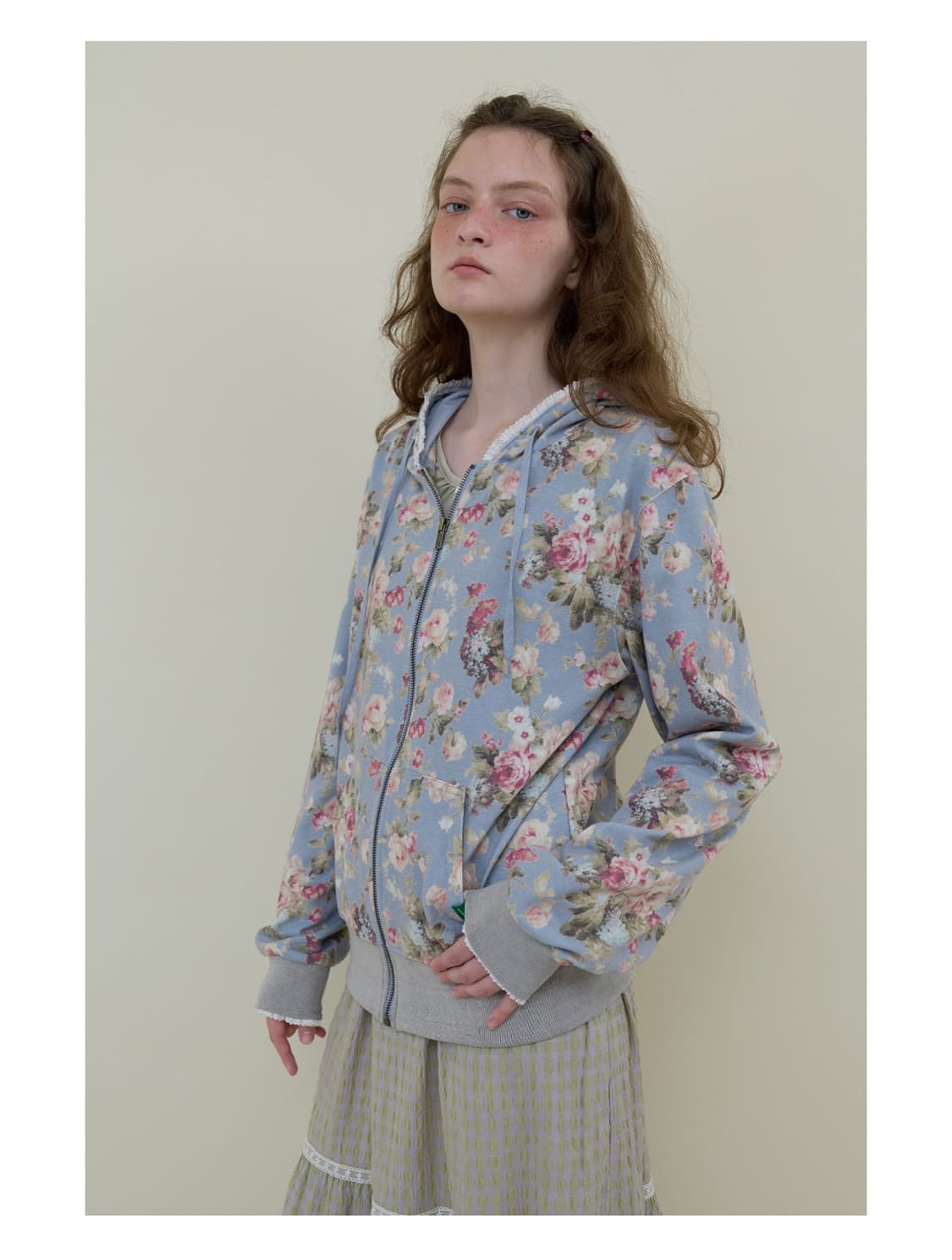 노컨텐츠 flower lace zip-up 플라워 레이스 집업 상품이미지3