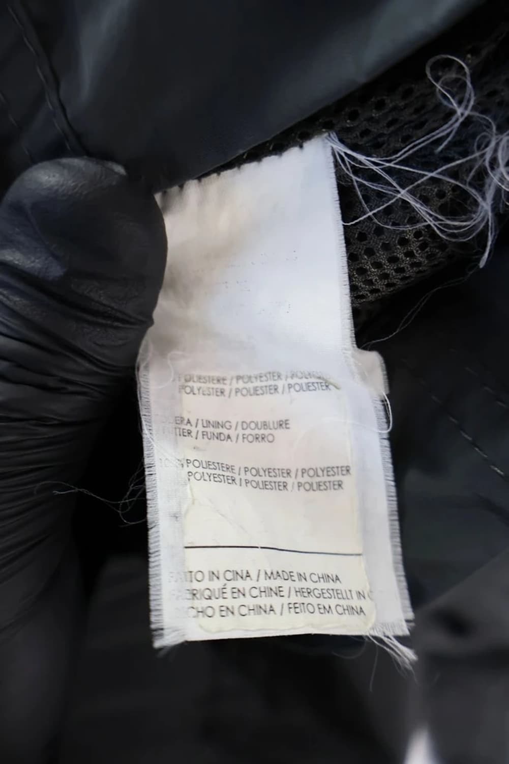 켈빈클라인 락시크 무드 블랙 집업 상품이미지8