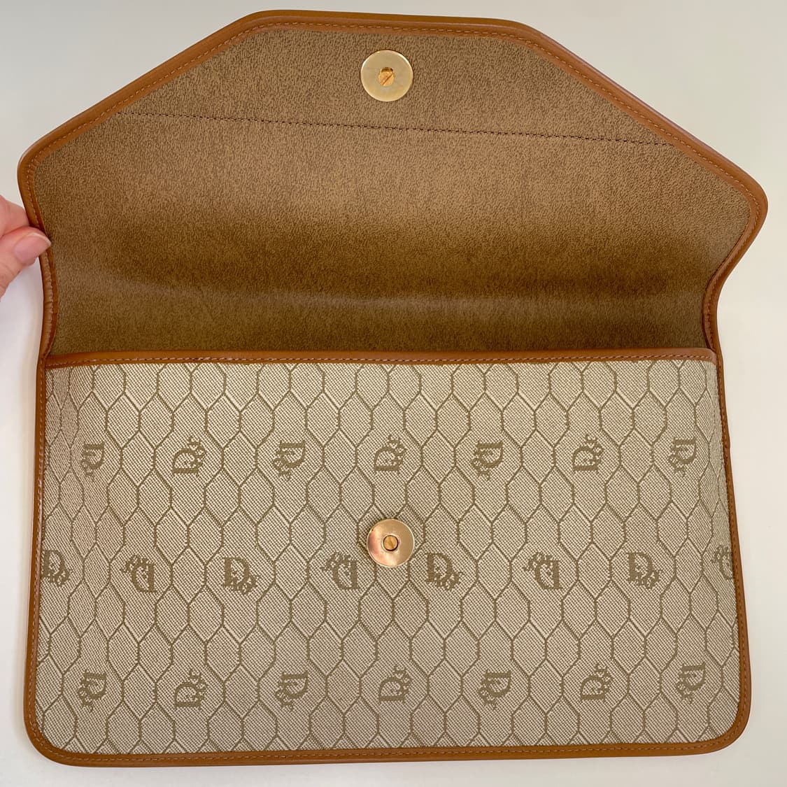 디올 허니콤 클러치백 새상품 상품이미지3