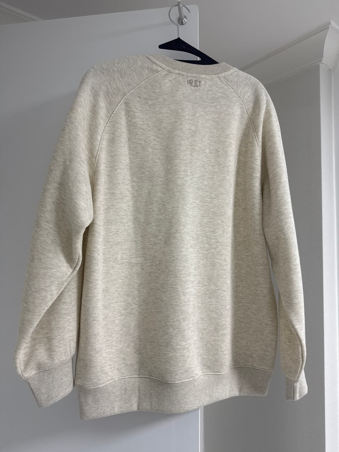 Essential prjct 맨투맨 상품이미지2