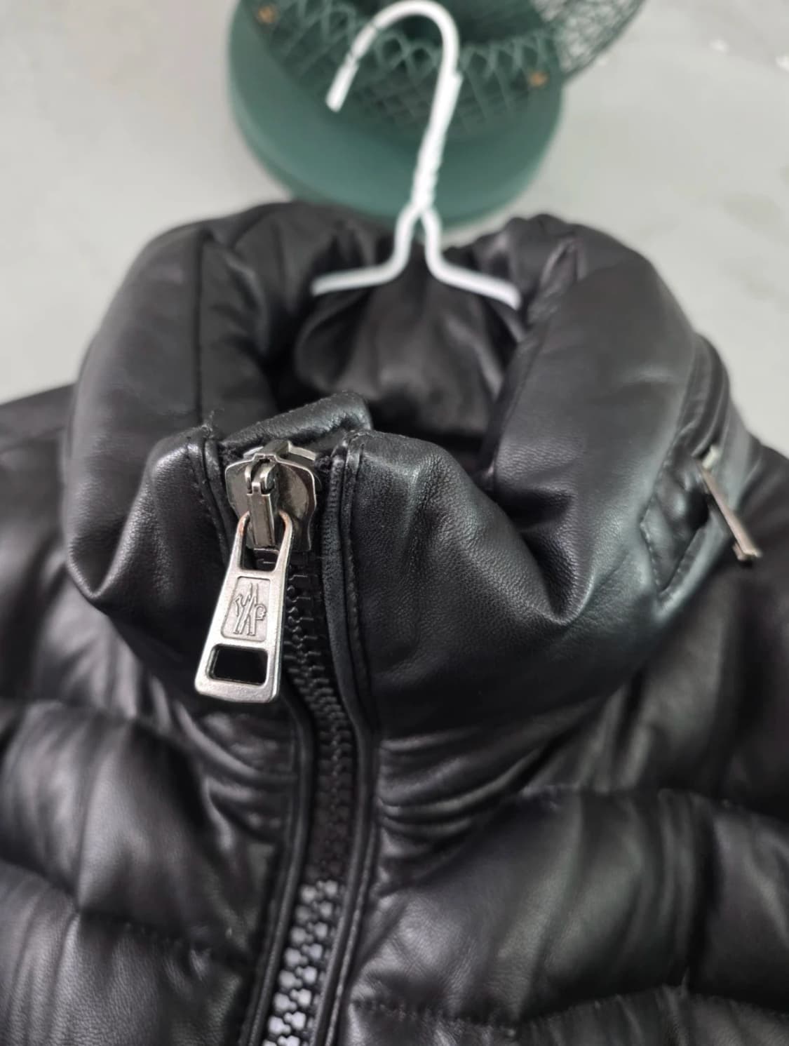 몽클레어 가베릭 레더패딩 4사이즈 상품이미지3