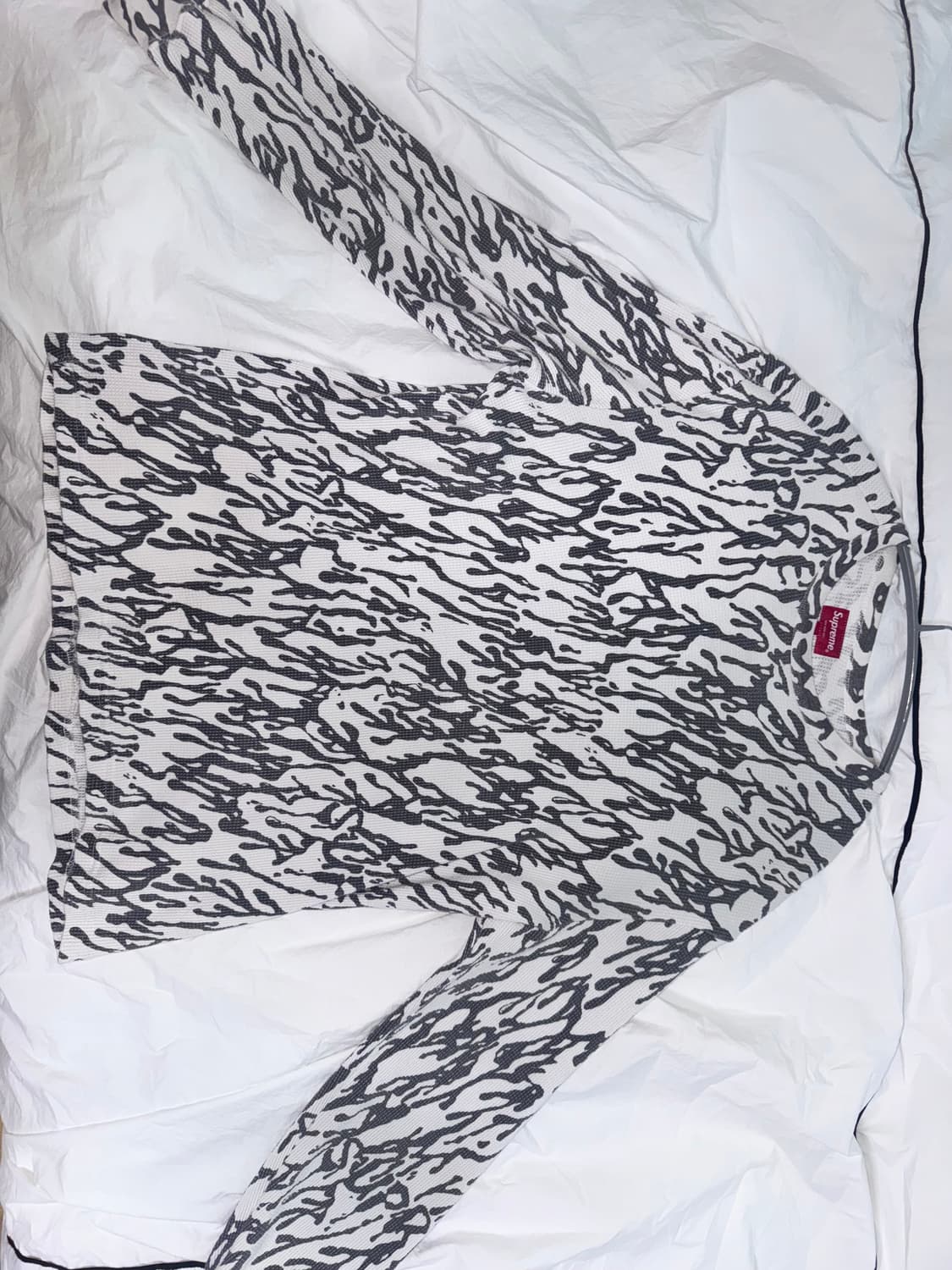 Supreme Drip Thermal White 상품이미지2