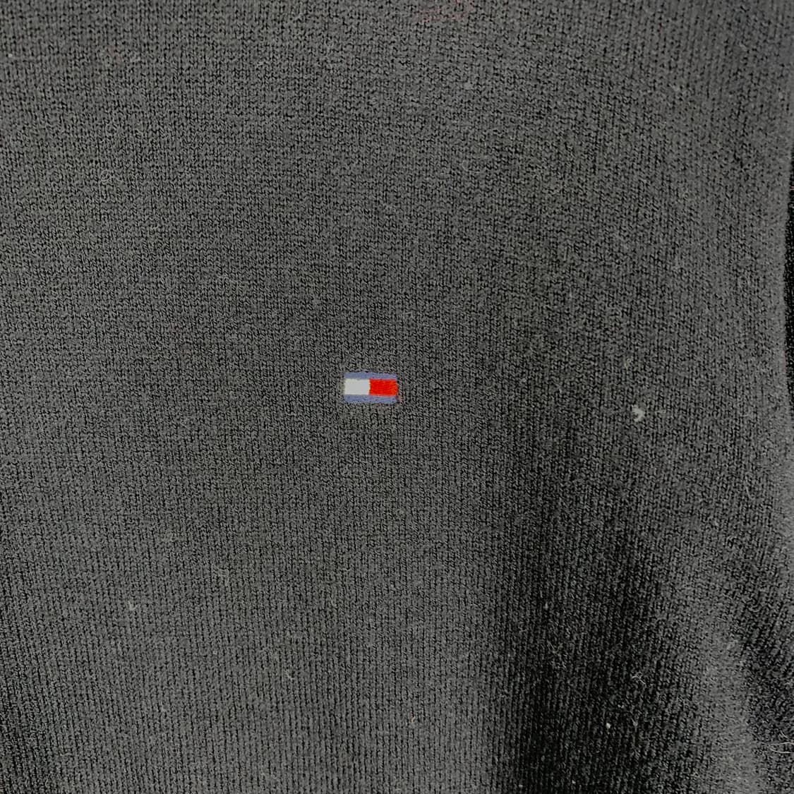 타미힐피거 블랙 라운드 니트 상품이미지3