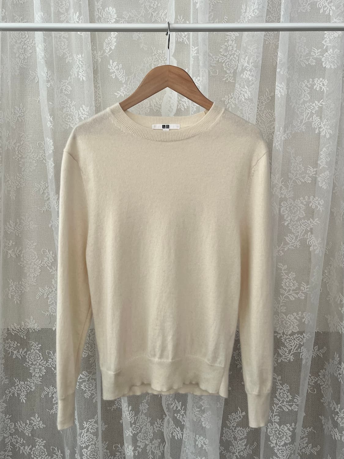 M) 유니클로 캐시미어 니트 아이보리 상품이미지1