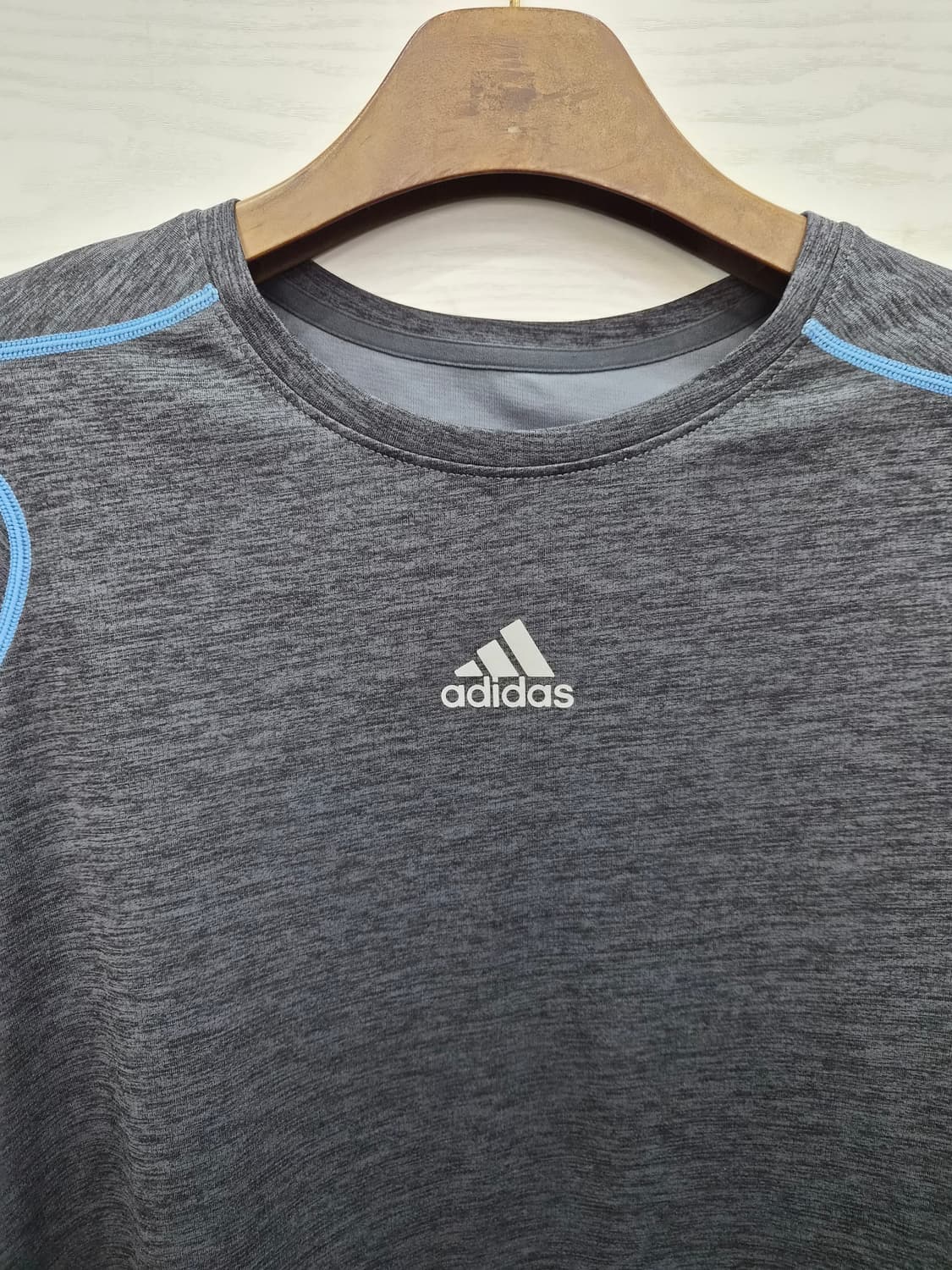M,95)) adidas 아디다스 반팔티셔츠! 가운데로고~그레이&블루 상품이미지3