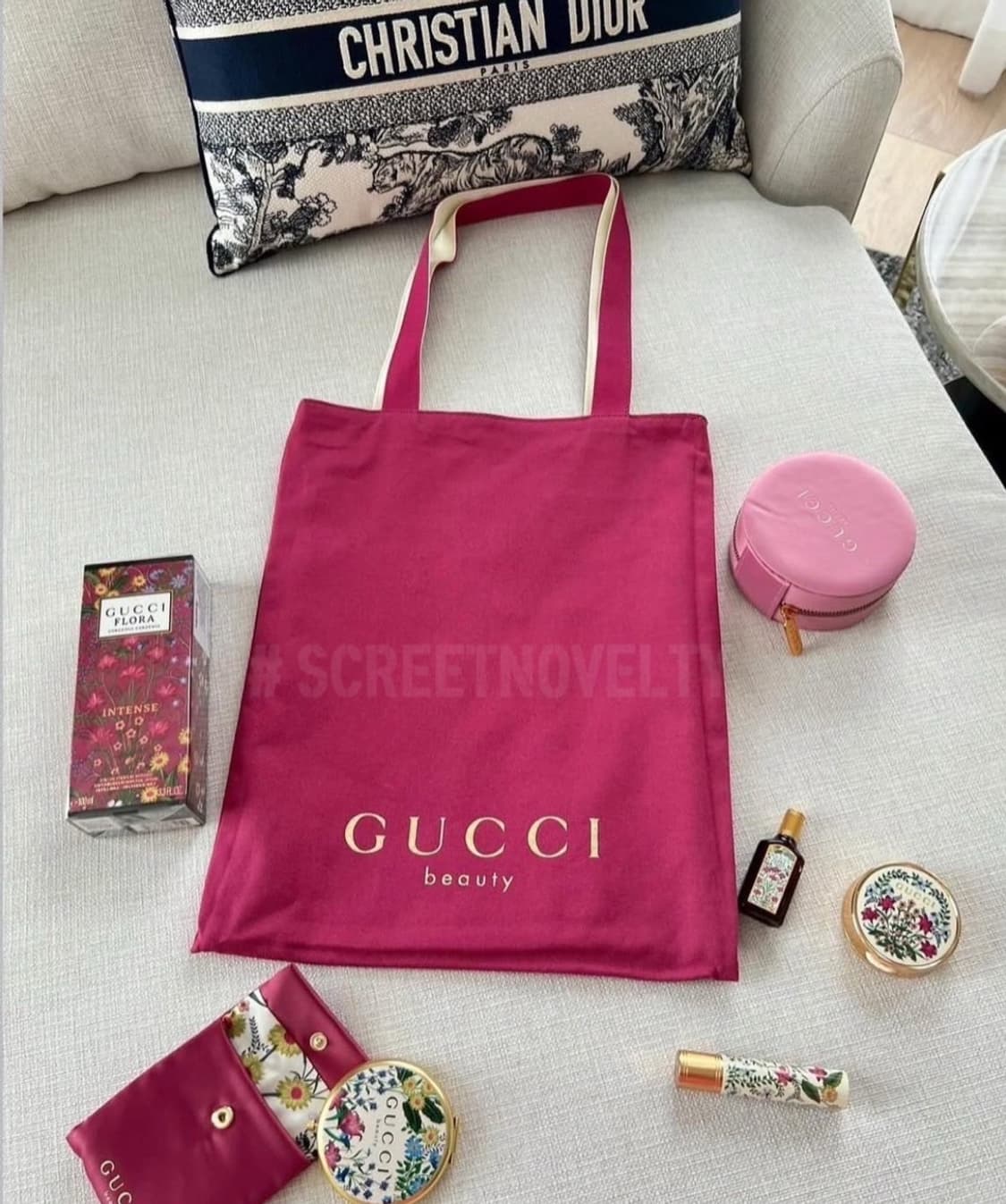 구찌뷰티  핑크&베이지 양면 에코백  상품이미지6