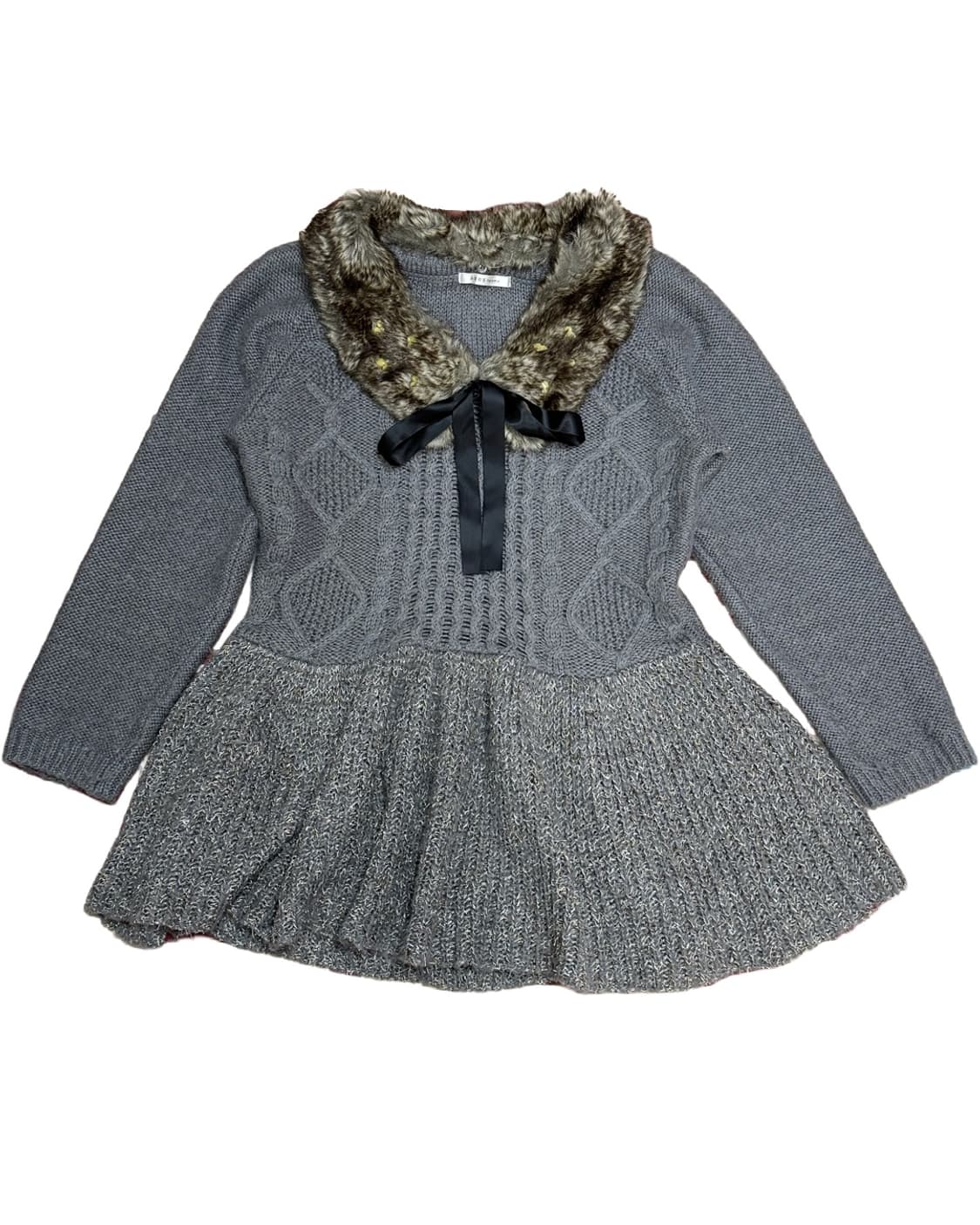 axes femme 그레이 리본 퍼 니트 상품이미지1