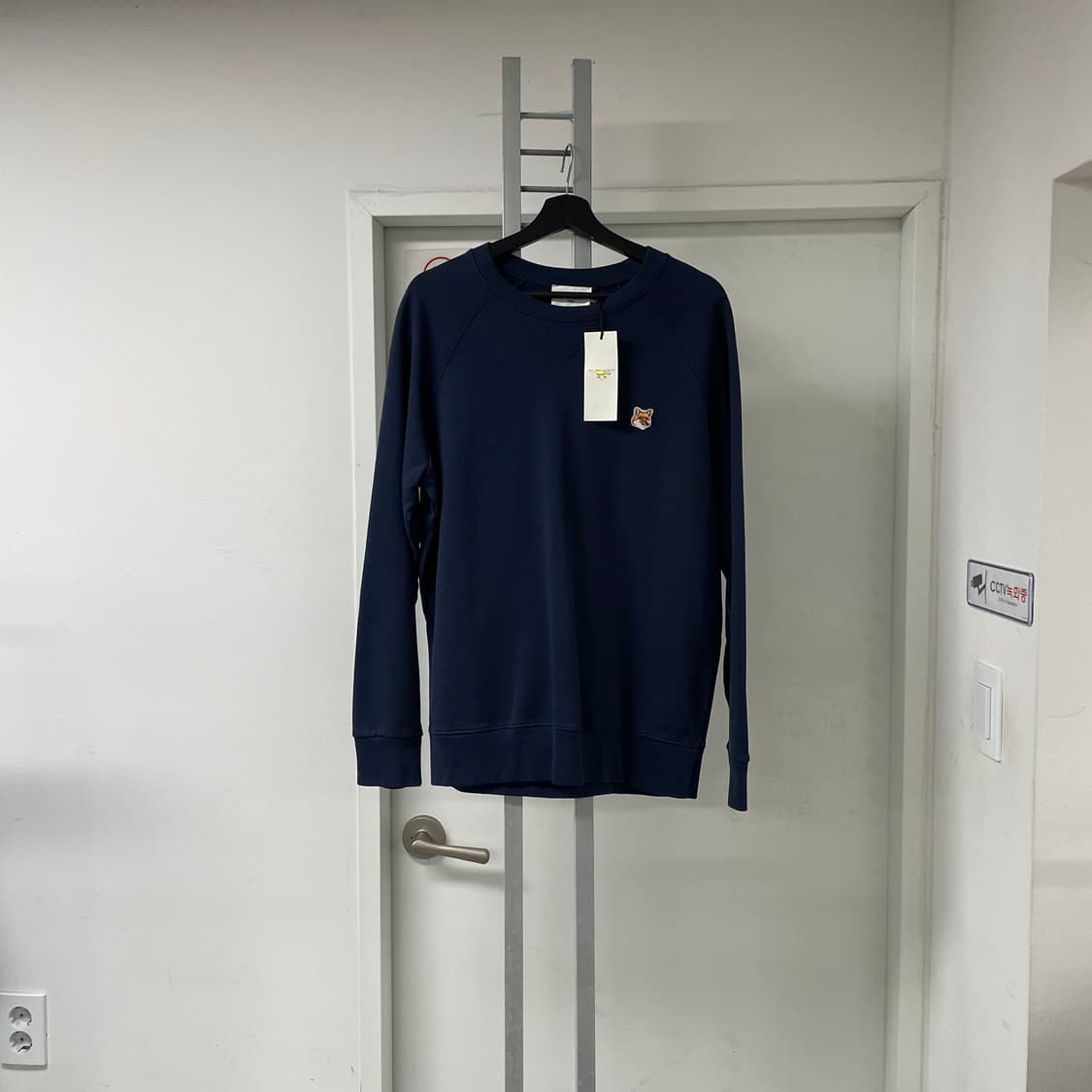 메종키츠네 네이비 폭스 맨투맨 새상품 L 상품이미지1