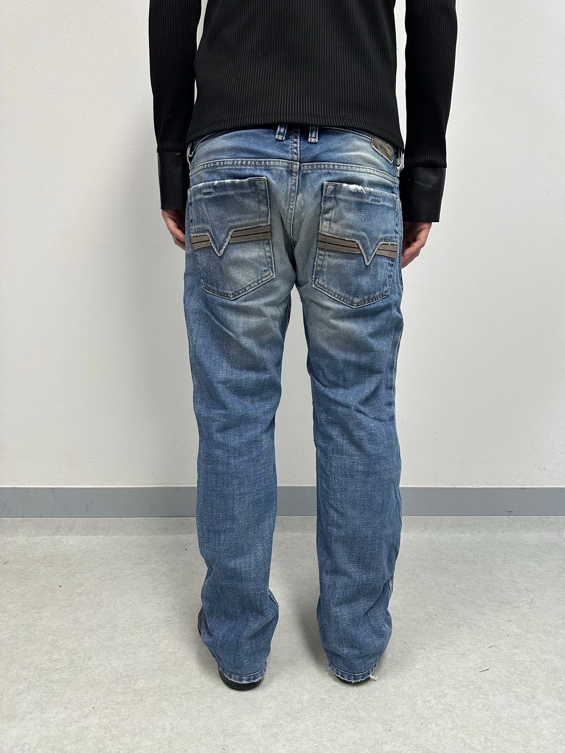 디젤 ZATINY 워싱 부츠컷 상품이미지4