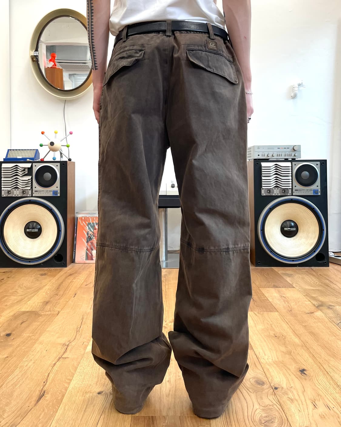 [34] CP컴퍼니 워시드 코튼 더블니 팬츠 상품이미지3