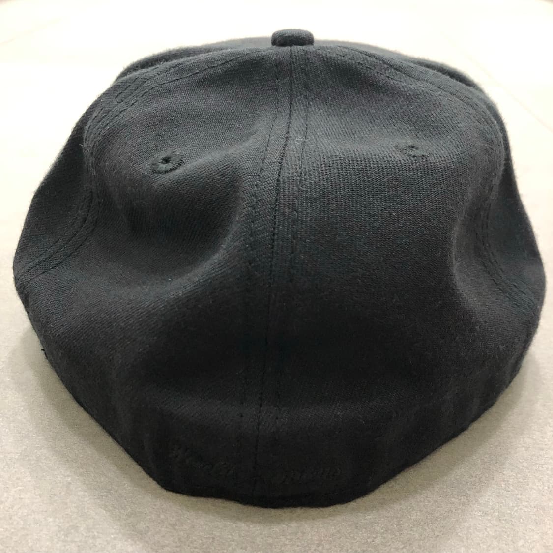 뉴에라 슈프림 박스로고 블랙 59.6 상품이미지3