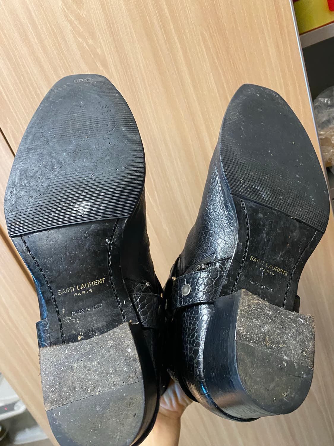 생로랑 와이어트 크로커다일 이팩트 상품이미지4