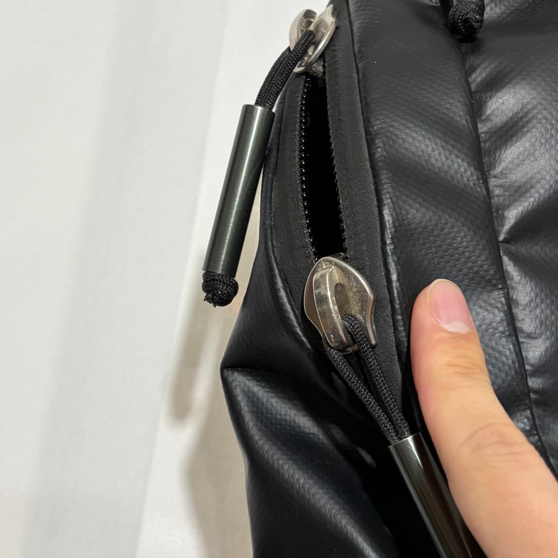 아네스 베 옴므  마운틴백 상품이미지6