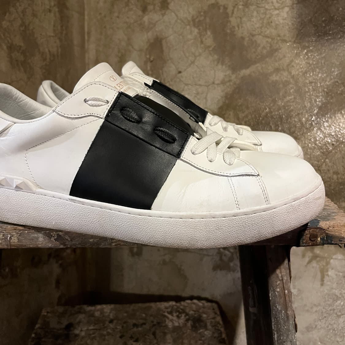 발렌티노 락스터드 스니커즈 상품이미지5