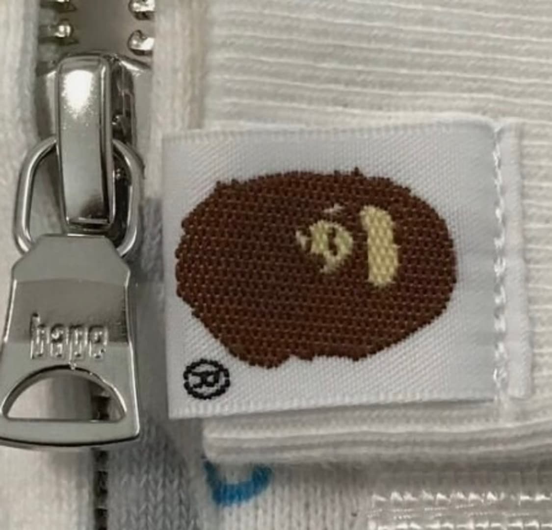 베이프 샤크후드 스페이스카모 화이트 새상품 상품이미지3