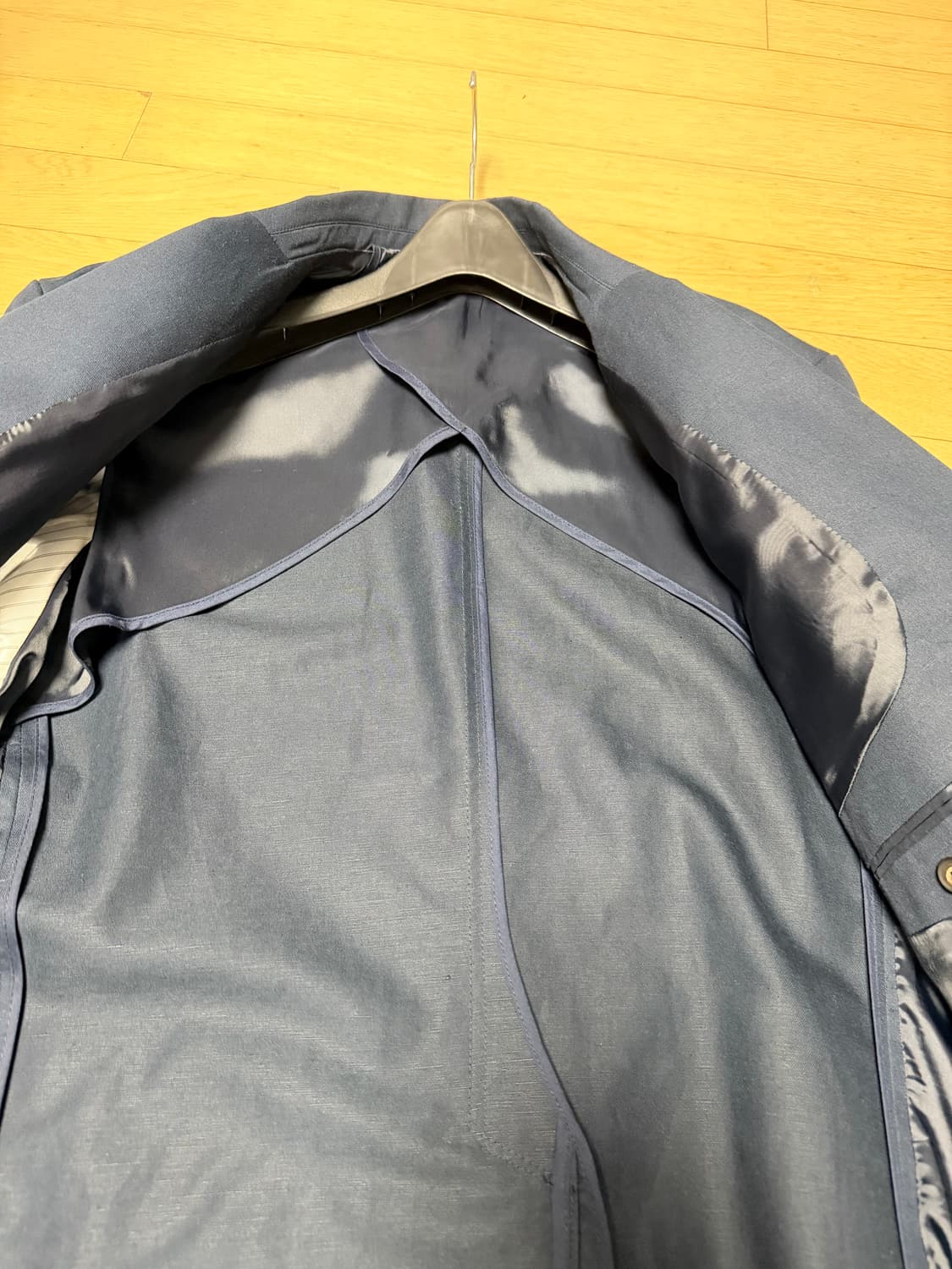 리넥츠(RENACTS) 코튼 린넨 금장 블레이저 네이비 - 4사이즈 상품이미지6