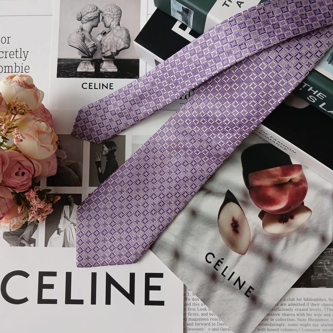 셀린느 실크 퍼플 로고 패턴 넥타이 8.4cm A등급 e880
 상품이미지2